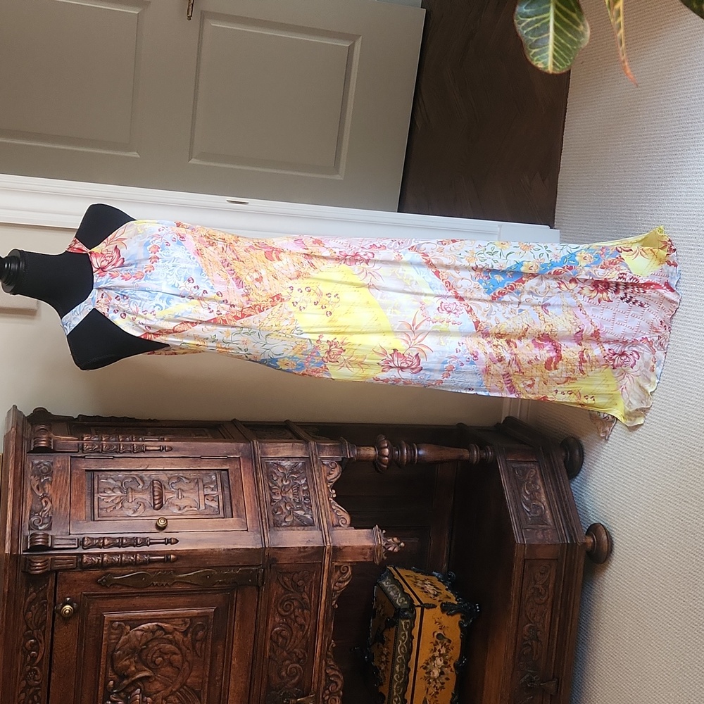 MAXI DRESS ETCETERA